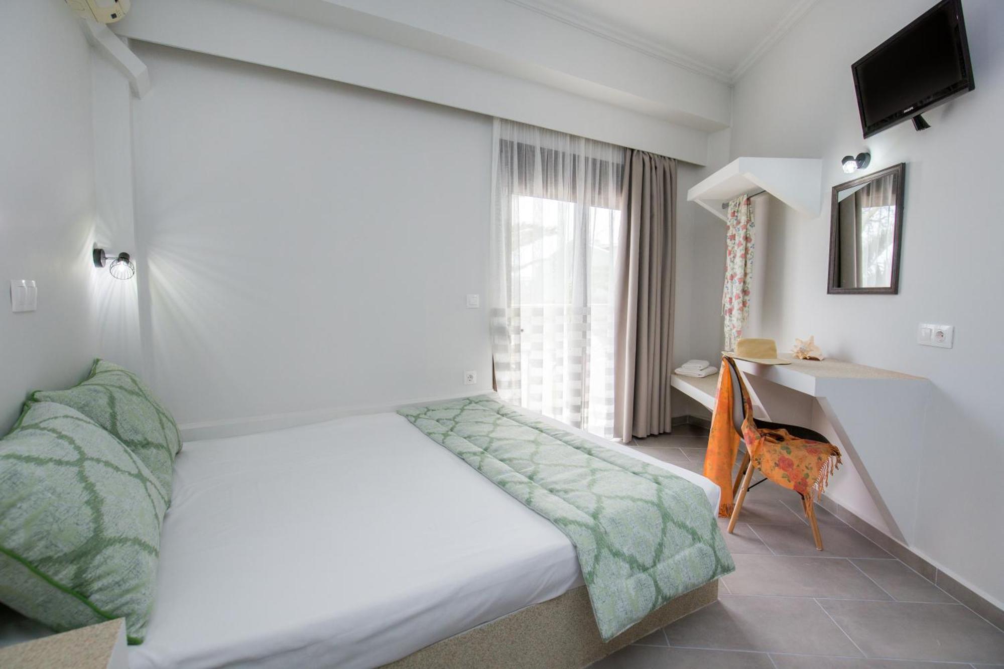 Villa Oasis Limenaria  Buitenkant foto