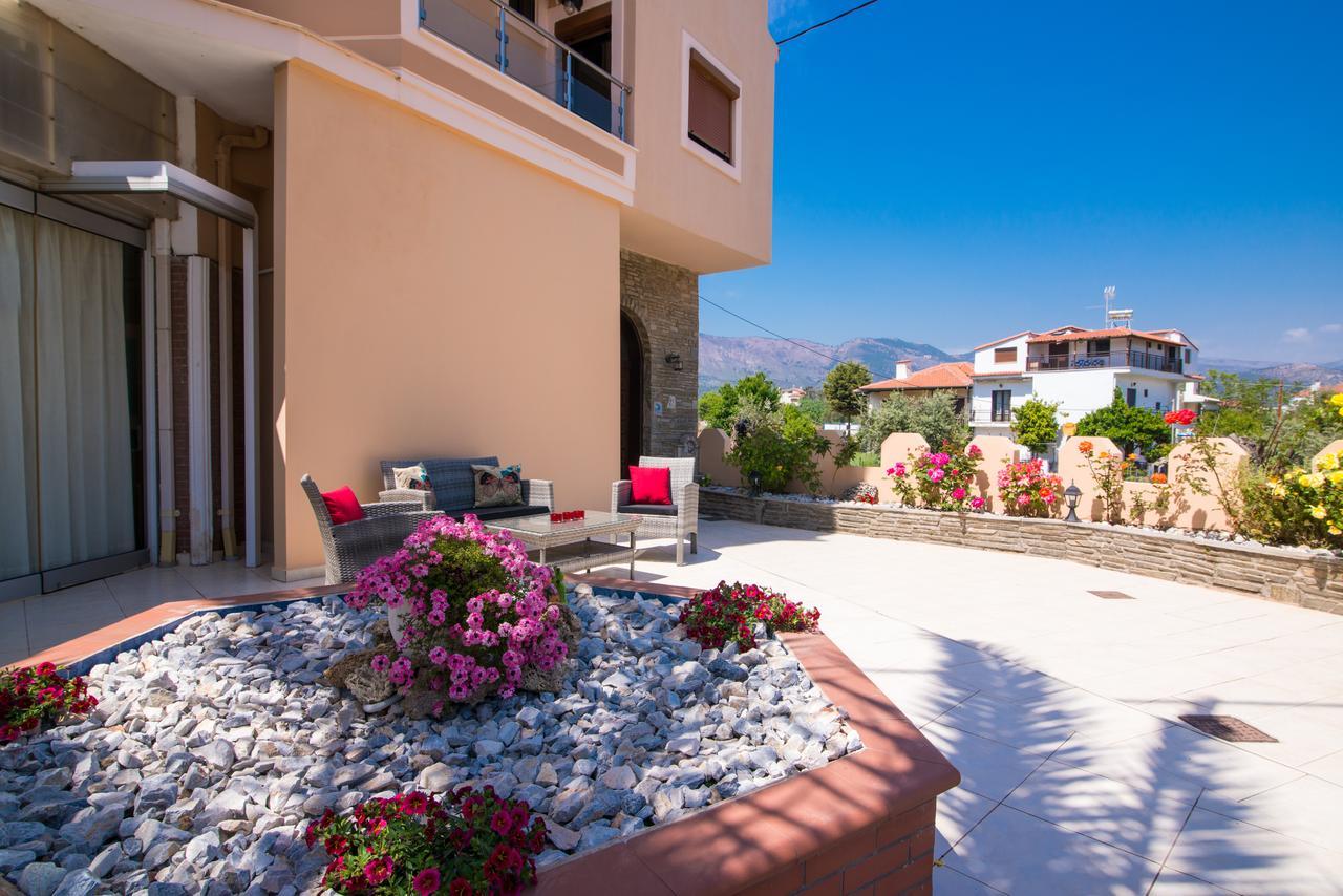 Villa Oasis Limenaria  Buitenkant foto