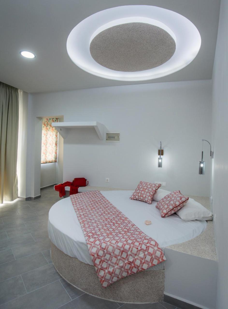 Villa Oasis Limenaria  Buitenkant foto